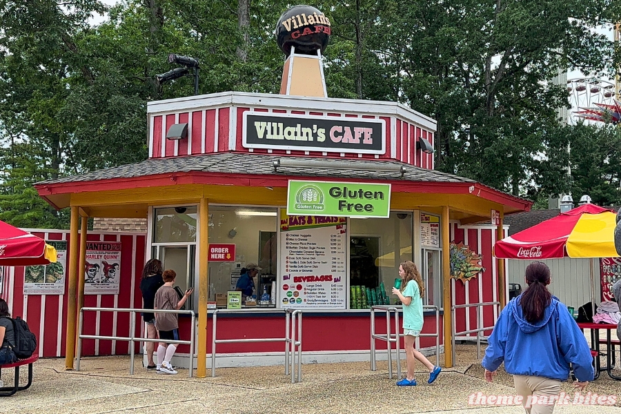 villains cafe six flags great adventure