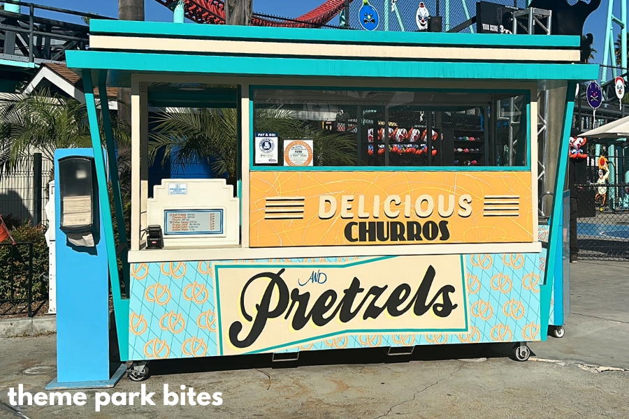 delicious churros and pretzels knott's berry farm