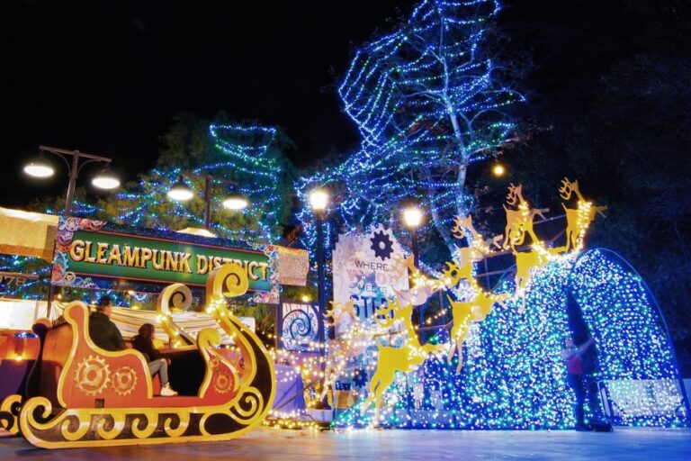 The Ultimate Guide to Theme Park Holiday Events in the US (2024